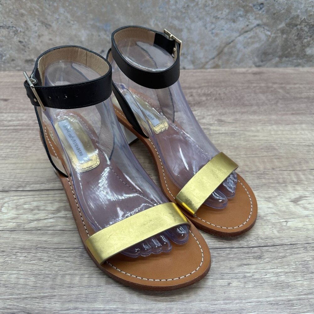 Diane Von Furstenberg Sandals Womens 8M Gold White Ankle Strap Open Toe